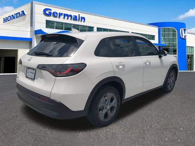 New 2027 Honda HR-V LX image 3