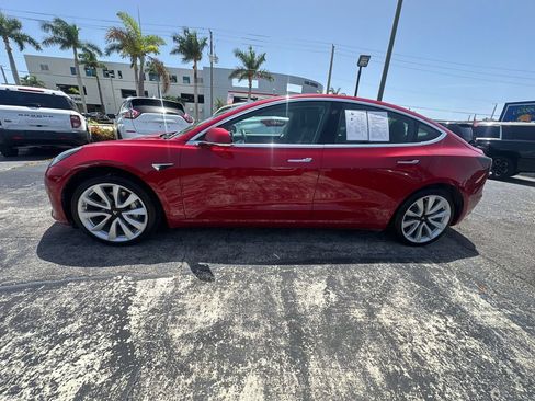 Used 2019 Tesla Model 3 Long Range RWD image 8