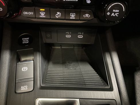 Used 2026 Nissan Kicks SV w/ Cold Weather Package image 16