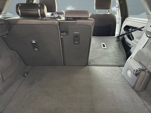 Used 2024 Land Rover Range Rover Evoque S image 35