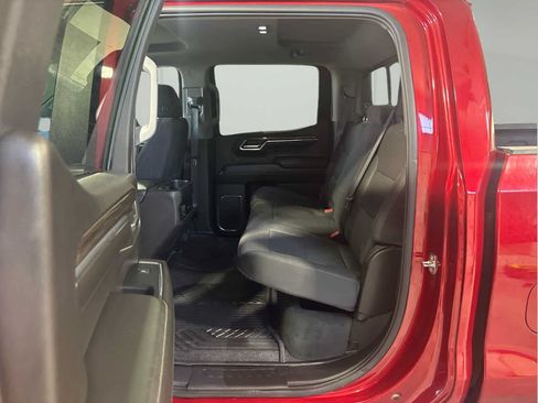 Used 2024 Chevrolet Silverado 1500 LT Trail Boss w/ Convenience Package II AWD/4WD image 12