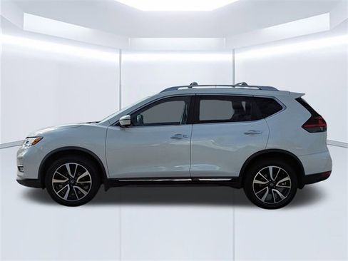 Used 2018 Nissan Rogue SL w/ Premium Package image 7