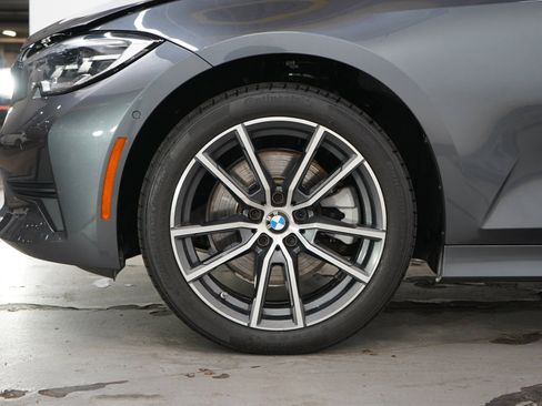 Used 2020 BMW 330i xDrive Sedan w/ Convenience Package AWD/4WD image 28