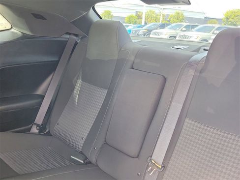 Used 2023 Dodge Challenger R/T w/ Blacktop Package image 15