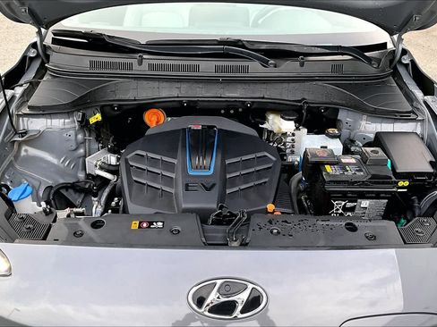 Used 2023 Hyundai Kona SEL FWD image 9