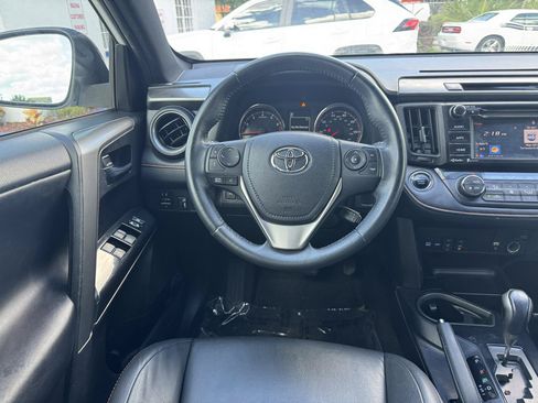 Used 2016 Toyota RAV4 SE AWD/4WD image 12