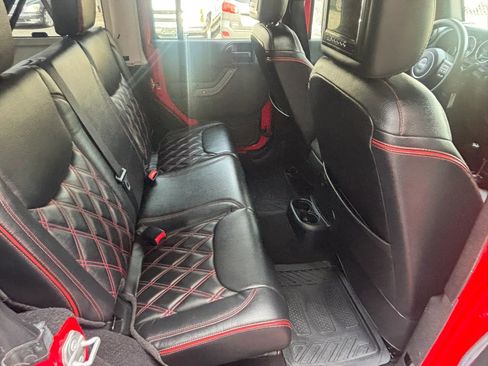 Used 2016 Jeep Wrangler Unlimited Sport w/ Quick Order Package 24S AWD/4WD image 23