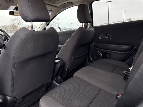 Used 2021 Honda HR-V EX image 19