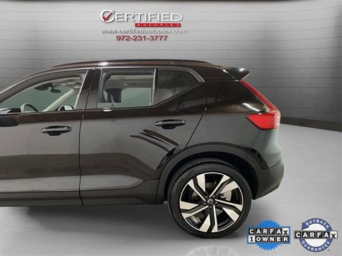 Used 2025 Volvo XC40 B5 Plus image 92