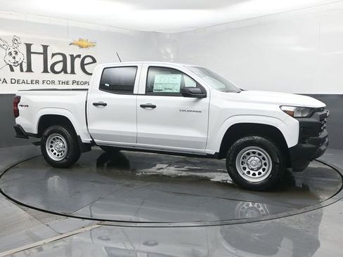 New 2026 Chevrolet Colorado W/T image 6