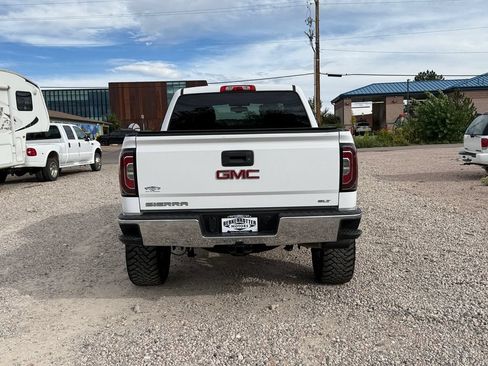 Used 2018 GMC Sierra 1500 SLT w/ SLT Premium Package AWD/4WD image 10