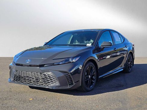 Certified 2026 Toyota Camry SE FWD image 8