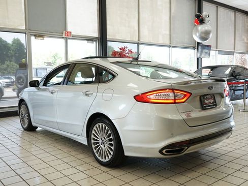 Used 2016 Ford Fusion Titanium FWD image 4