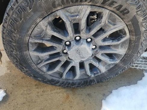 Used 2025 GMC Sierra 2500 Denali Ultimate image 4