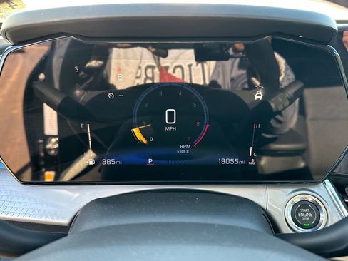 Used 2025 Chevrolet Trax LT w/ LT Convenience Package image 26