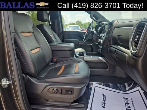 Certified 2022 GMC Sierra 2500 AT4 AWD/4WD image 28