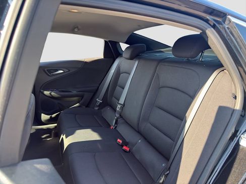 Used 2023 Chevrolet Malibu RS FWD image 11