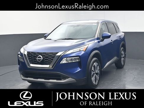 Used 2023 Nissan Rogue SV image 5