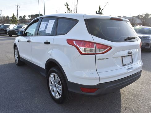 Used 2016 Ford Escape S image 7