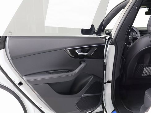 New 2026 Audi Q8 Premium Plus image 21