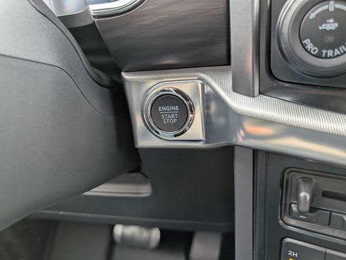 New 2025 Ford F150 Lariat w/ Equipment Group 501A Mid image 26