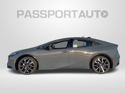 New 2026 Toyota Prius XSE image 2