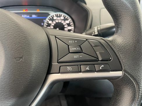 Used 2021 Nissan Altima 2.5 SV FWD image 11