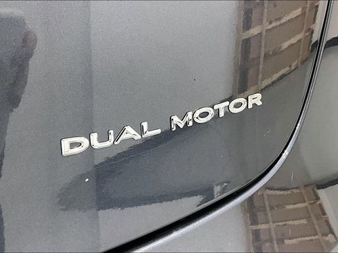 Used 2019 Tesla Model 3 Long Range image 37