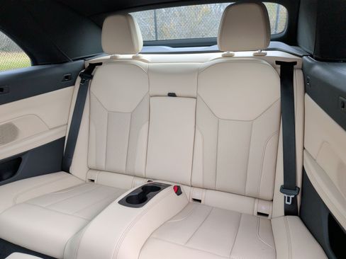 Used 2023 BMW 430i Convertible w/ M Sport Package image 36