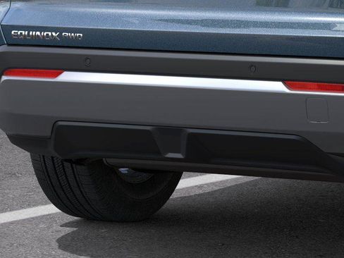New 2026 Chevrolet Equinox LT AWD/4WD image 14
