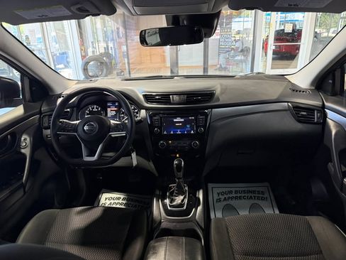 Used 2020 Nissan Rogue Sport S FWD image 21
