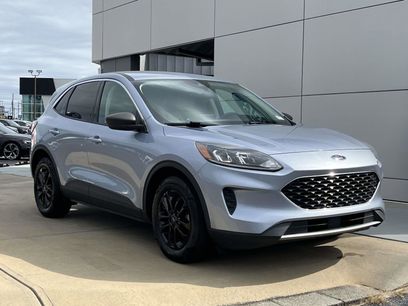 Used 2022 Ford Escape SE