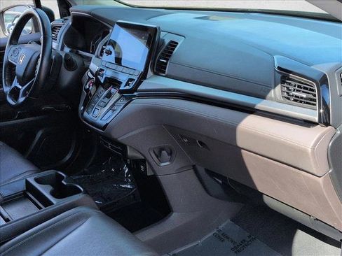 Used 2021 Honda Odyssey Touring image 25