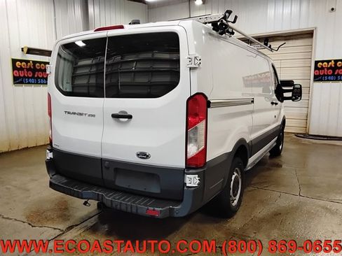 Used 2015 Ford Transit 250 130 Low Roof RWD image 3