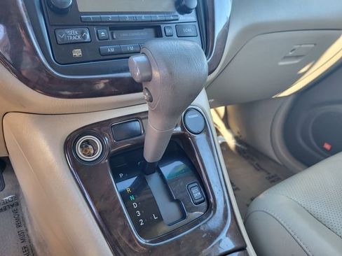 Used 2007 Toyota Highlander V6 image 26