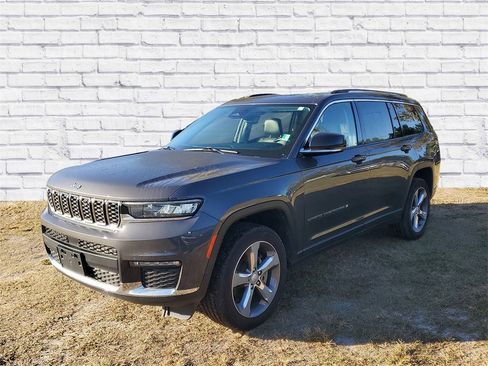 Used 2021 Jeep Grand Cherokee L Limited image 4