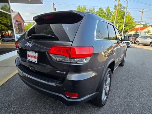 Used 2016 Jeep Grand Cherokee Limited w/ Luxury Group II AWD/4WD image 38