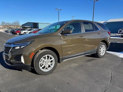 Certified 2024 Chevrolet Equinox LT AWD/4WD image 1
