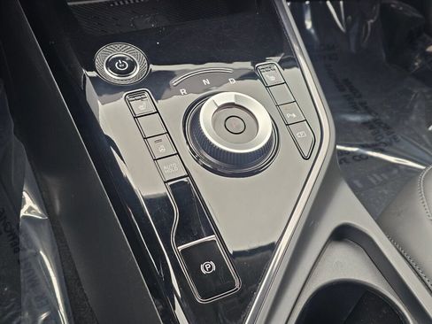 Certified 2023 Kia Niro Wind w/ Wind Preserve Package FWD image 18