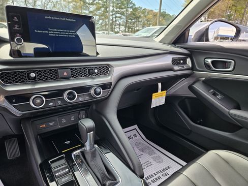 New 2026 Acura Integra image 13