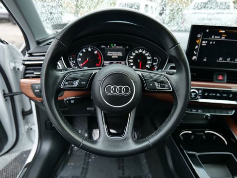 Used 2022 Audi A4 2.0T Premium image 19