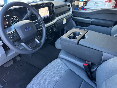 New 2026 Ford F250 XLT w/ FX4 Off-Road Package AWD/4WD image 8