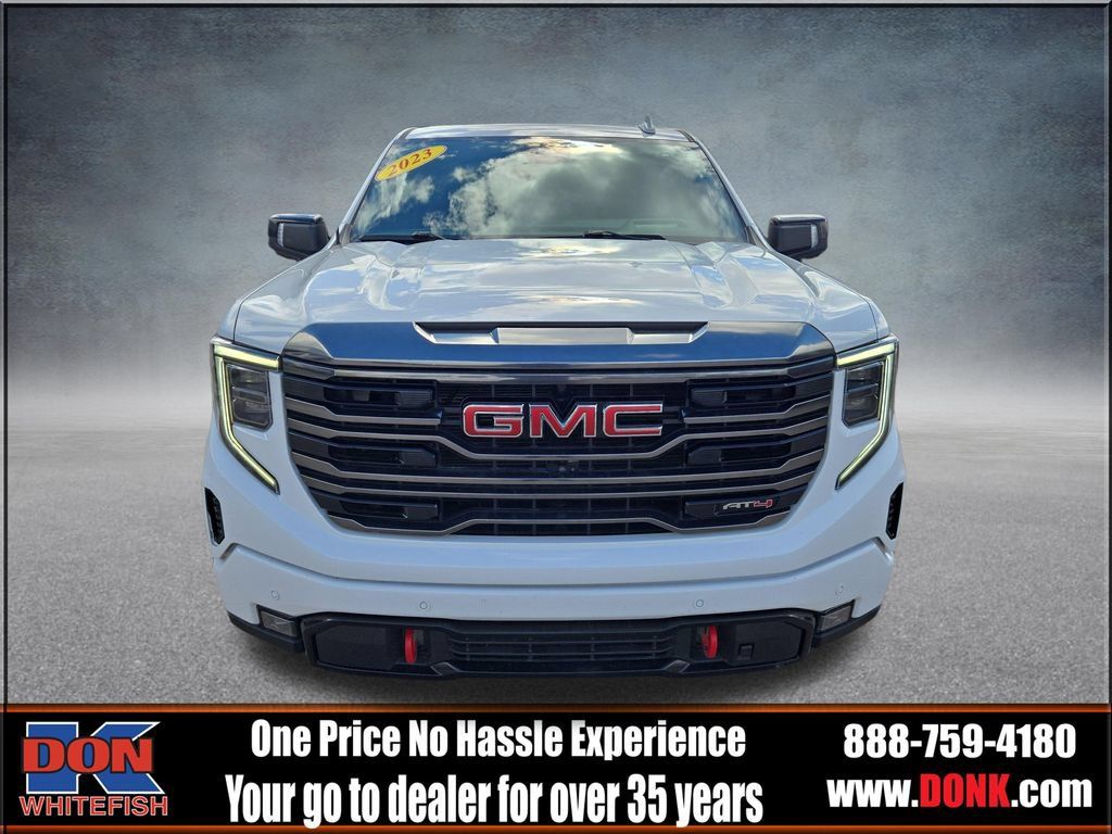 Used 2023 GMC Sierra 1500 AT4 w/ AT4 Premium Package AWD/4WD image 3