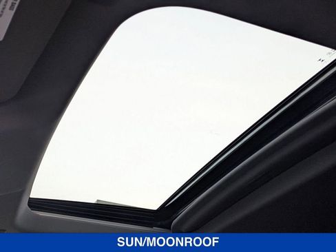 New 2026 GMC Sierra 1500 Elevation w/ Elevation Premium Package image 32