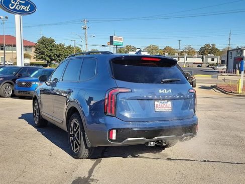 Used 2024 Kia Telluride EX X-Line image 4