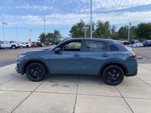 New 2026 Honda HR-V Sport image 6