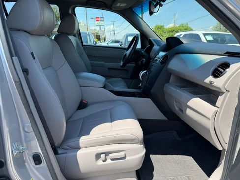 Used 2011 Honda Pilot Touring image 14