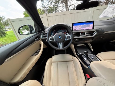 Used 2025 BMW X4 xDrive30i w/ Premium Package AWD/4WD image 33