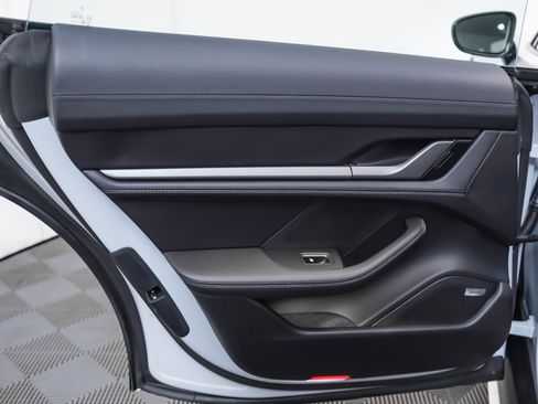 Certified 2025 Porsche Taycan 4 Cross Turismo image 25