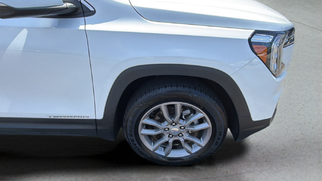 Used 2024 GMC Terrain SLT AWD/4WD image 40